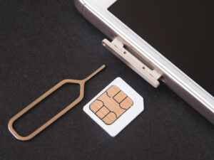 Wi-Fi SIM どっちを選ぶべきか